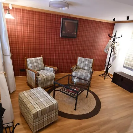 Villa Tweed House *